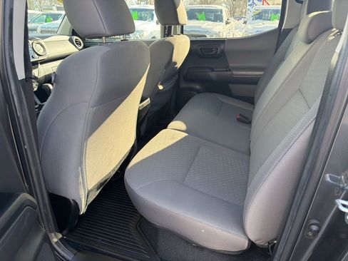 Used 2023 Toyota Tacoma SR image 12