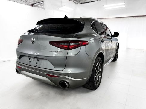 Used 2020 Alfa Romeo Stelvio Ti w/ Active Blind Spot Package AWD/4WD image 6