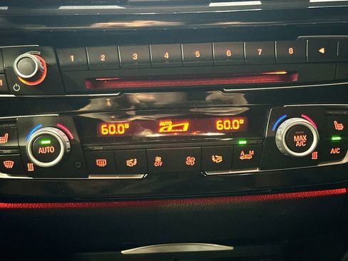 Used 2018 BMW M3 image 17