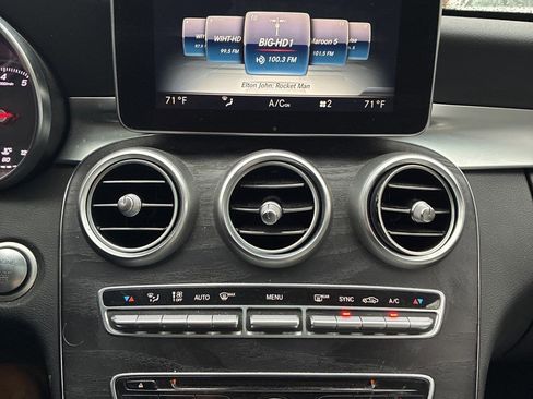 Used 2016 Mercedes-Benz C 300 4MATIC Sedan image 18