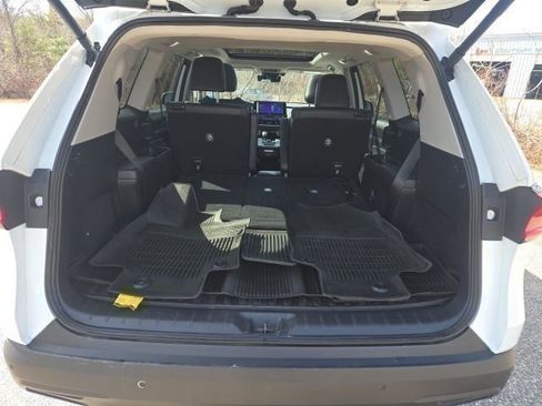 Used 2024 Toyota Grand Highlander AWD image 15