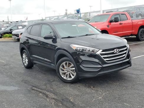 Used 2017 Hyundai Tucson SE FWD image 30