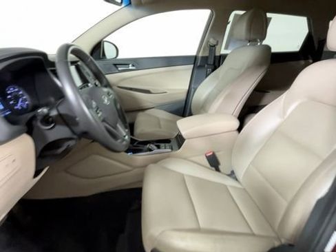 Used 2016 Hyundai Tucson Limited AWD/4WD image 17
