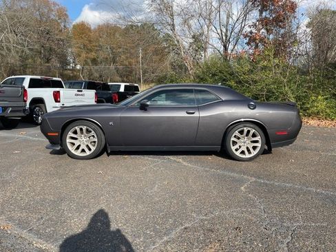 Used 2020 Dodge Challenger R/T Scat Pack image 2