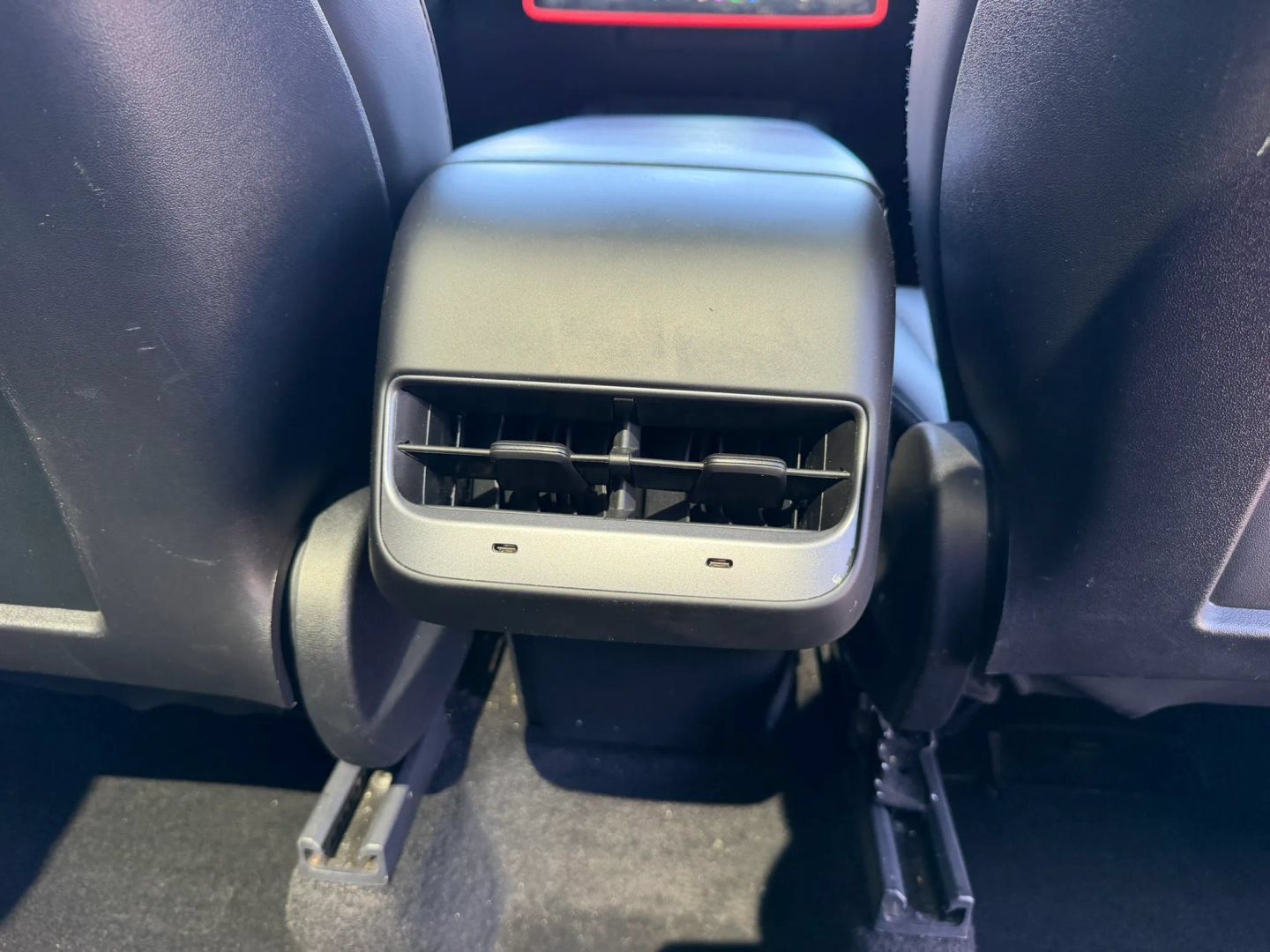 Used 2021 Tesla Model Y Long Range AWD/4WD image 18