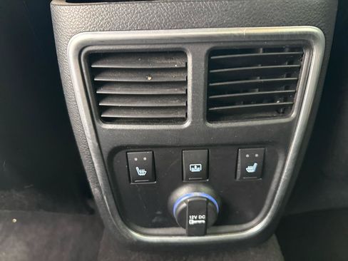 Used 2011 Chrysler 300 C w/ Sound Group RWD image 37