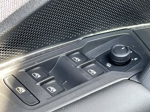 New 2026 Volkswagen Tiguan S FWD image 16