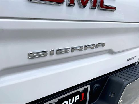 Used 2020 GMC Sierra 1500 SLT image 31