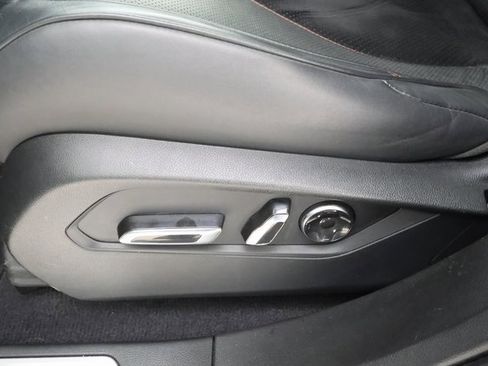 Used 2022 Acura RDX A-Spec image 9