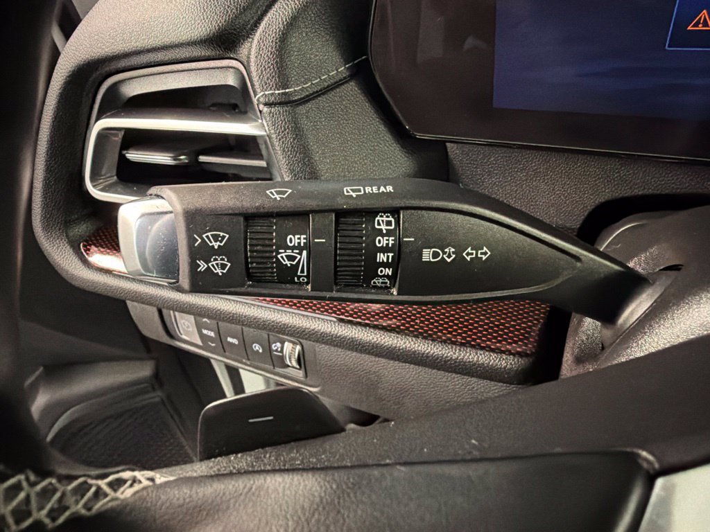 Used 2024 Chevrolet Traverse Z71 AWD/4WD image 20