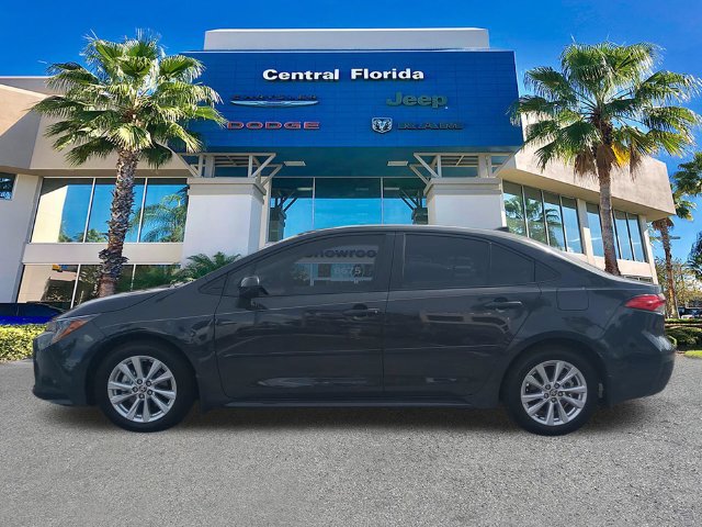 Used 2024 Toyota Corolla LE w/ LE Convenience Package FWD image 7
