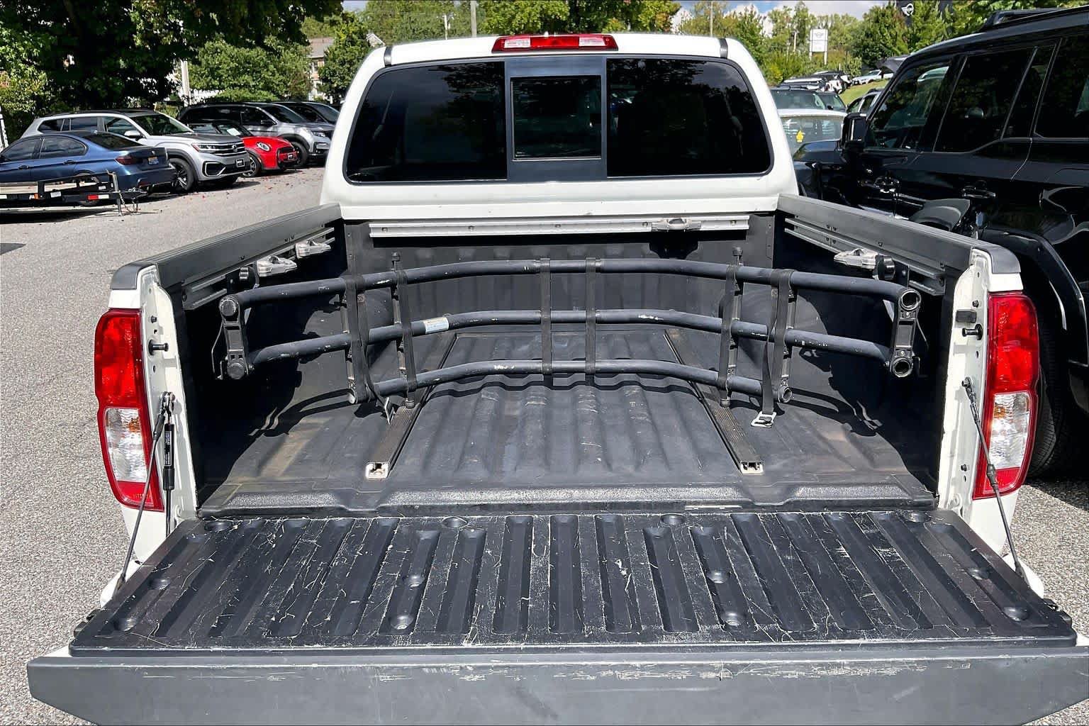 Used 2018 Nissan Frontier SV w/ Value Truck Package RWD image 34