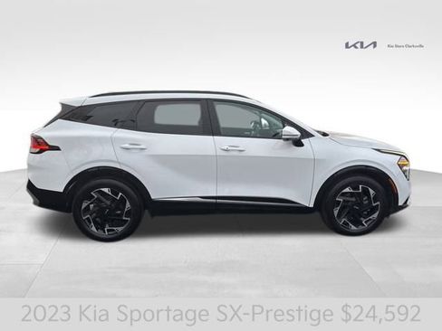 Certified 2023 Kia Sportage SX image 9