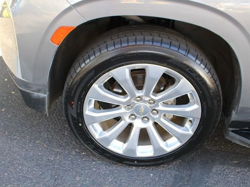 Used 2021 Chevrolet Tahoe Premier w/ Premium Package image 72