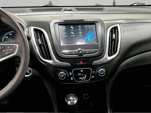 Used 2018 Chevrolet Equinox LT AWD/4WD image 9