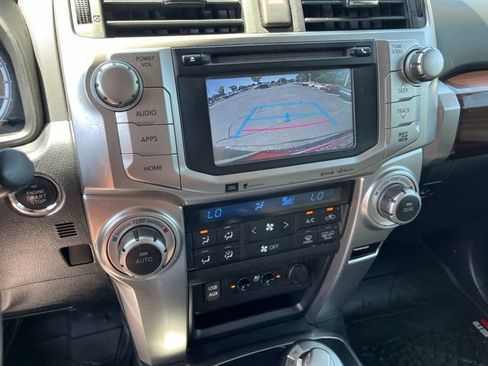 Used 2017 Toyota 4Runner Limited AWD/4WD image 27