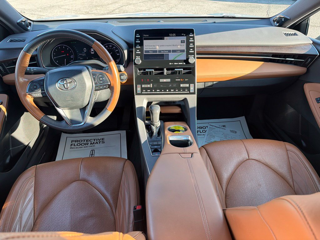 Used 2020 Toyota Avalon Limited w/ Advanced Safety Package FWD image 2