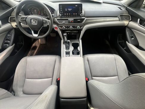 Used 2019 Honda Accord LX image 10