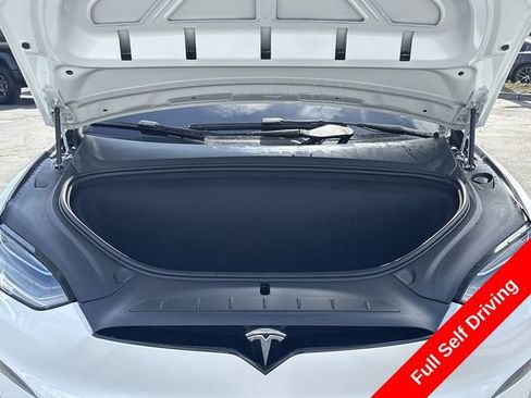 Used 2022 Tesla Model X Base image 12