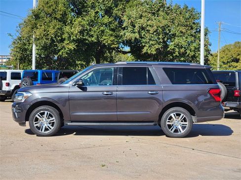 Used 2024 Ford Expedition Max Limited image 4