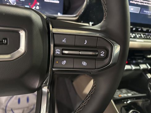 New 2026 GMC Canyon Denali image 21