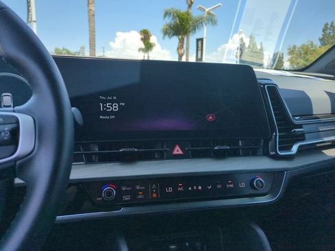 Certified 2025 Kia Sportage X-Pro Prestige AWD/4WD image 21