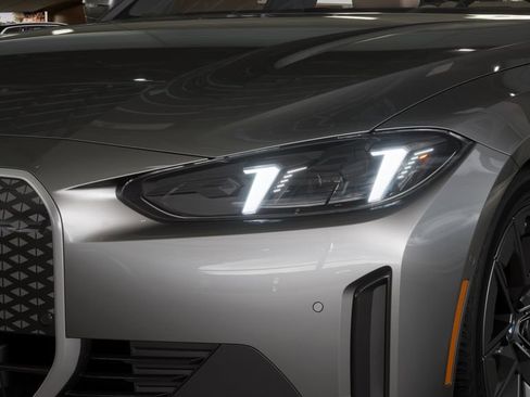 New 2026 BMW i4 eDrive40 RWD image 31