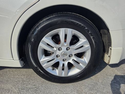 Used 2012 Nissan Altima 2.5 S w/ 20th Anniversary Pkg FWD image 43
