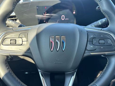 Used 2025 Buick Encore GX Preferred image 25