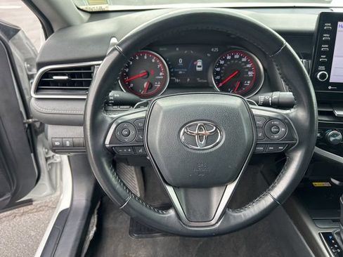 Used 2023 Toyota Camry XSE image 13