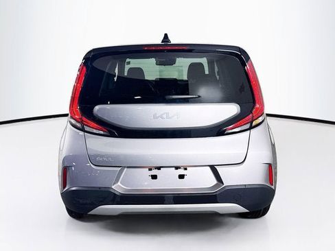 Certified 2023 Kia Soul LX w/ LX Technology Package image 6