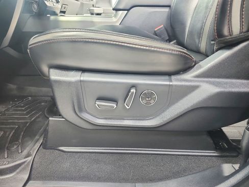 Used 2021 Ford F250 Platinum AWD/4WD image 20