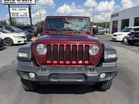 Used 2021 Jeep Wrangler Sport AWD/4WD image 2