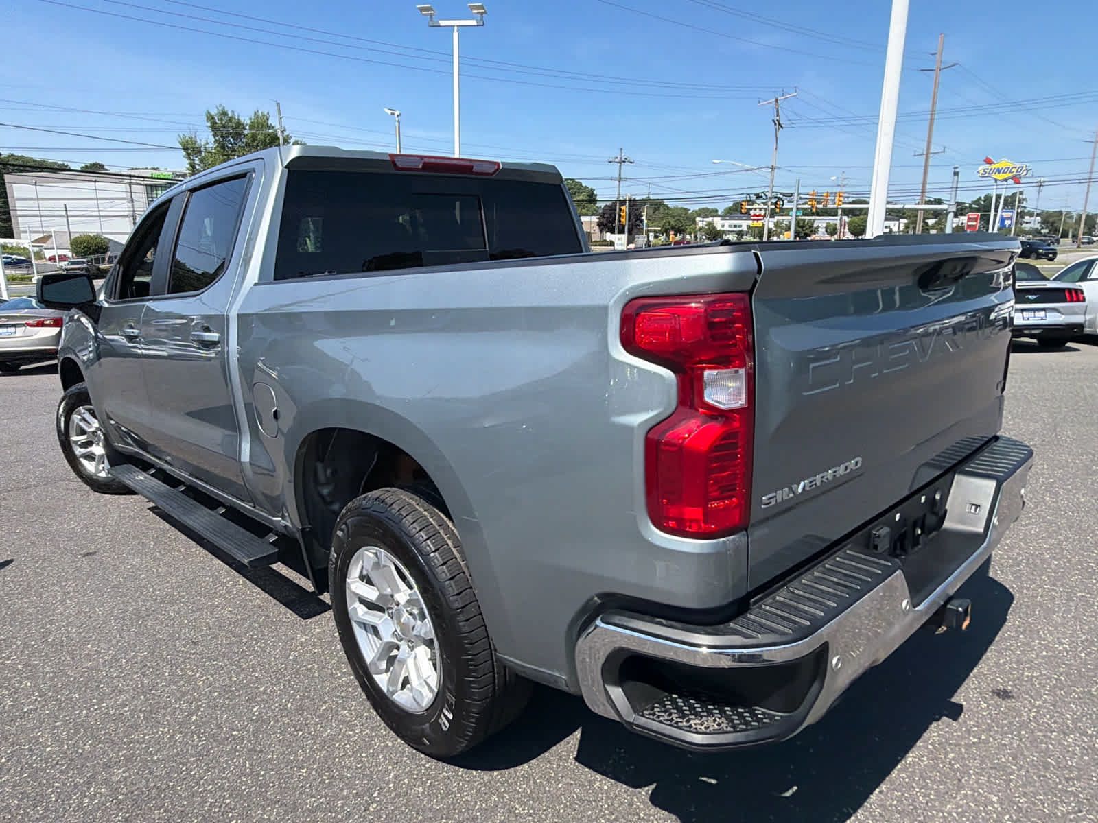 Certified 2023 Chevrolet Silverado 1500 LT w/ Z71 Off-Road Package AWD/4WD image 28