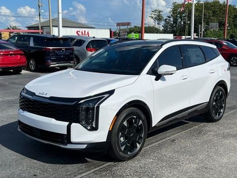 Used 2026 Kia Sportage SX FWD image 2