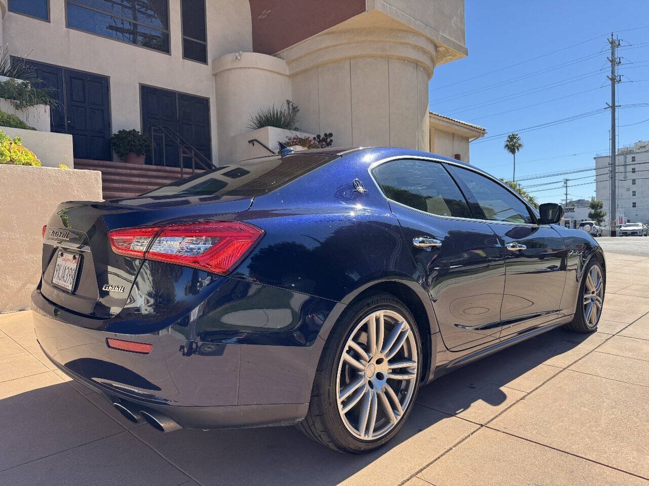 Used 2016 Maserati Ghibli RWD image 6