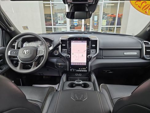 Used 2025 RAM 2500 Laramie image 18