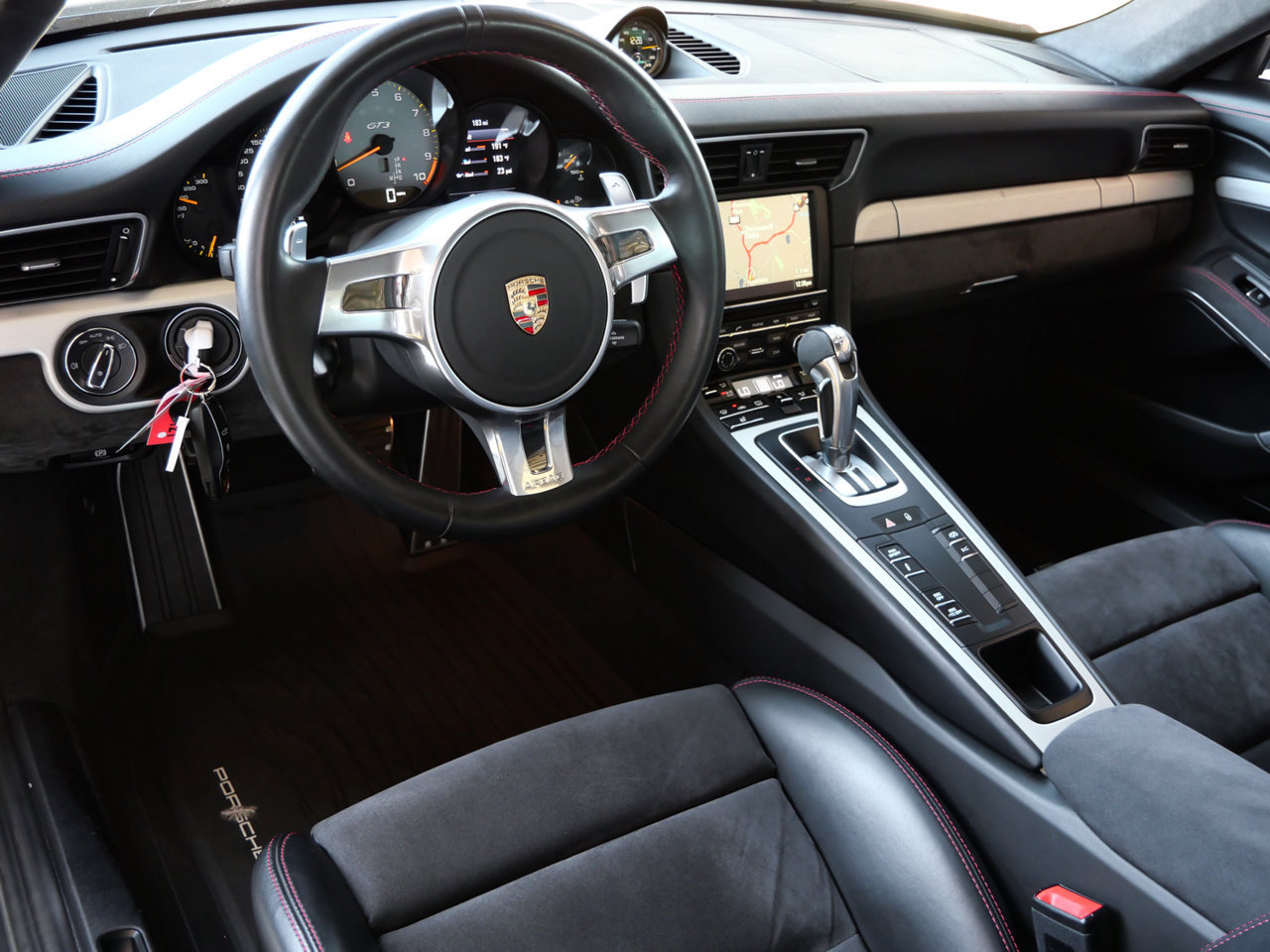 Used 2014 Porsche 911 GT3 RWD image 13
