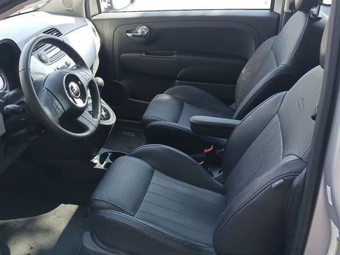 Used 2012 FIAT 500 Lounge w/ Luxury Leather Pkg FWD image 4