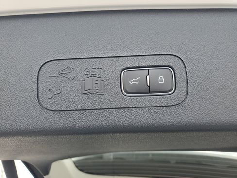 New 2026 Lincoln Aviator AWD image 30