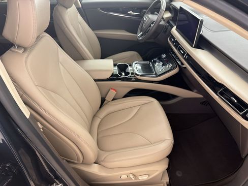 Used 2023 Lincoln Nautilus FWD image 20