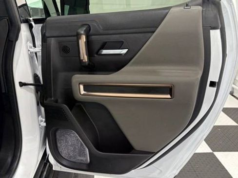 Used 2025 GMC Hummer EV 2X w/ LPO, Cargo Utility Package AWD/4WD image 25