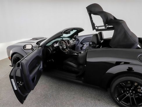 Used 2023 Dodge Challenger R/T Scat Pack image 38