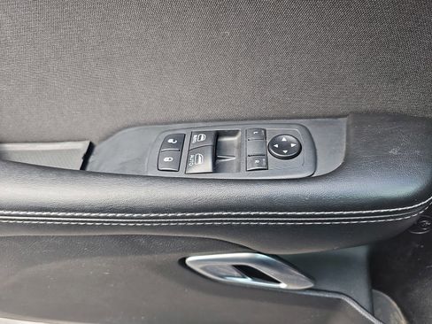 Used 2019 Dodge Challenger SXT w/ Blacktop Package RWD image 30