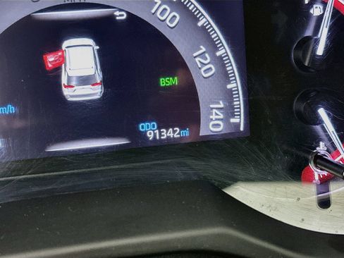 Used 2023 Toyota RAV4 XLE w/ XLE Grade Weather Package AWD/4WD image 13