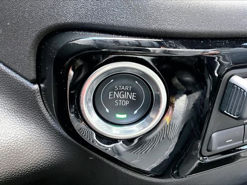 Used 2026 Chevrolet Silverado 1500 ZR2 image 33