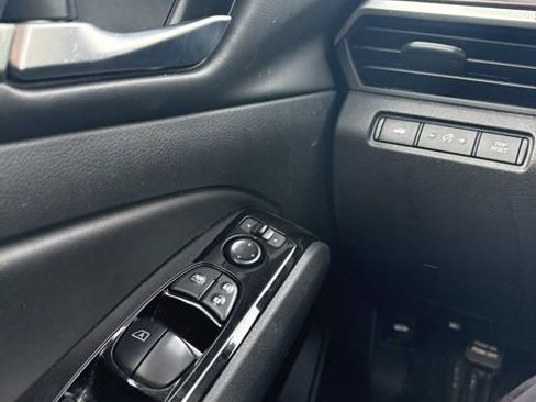 Used 2023 Nissan Altima 2.5 SV image 22