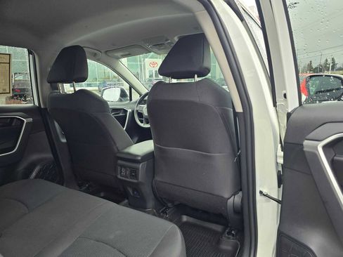 Certified 2025 Toyota RAV4 LE image 15