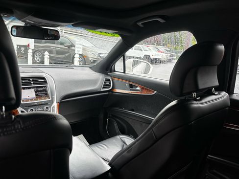 Used 2017 Lincoln MKX Reserve w/ Lincoln MKX Climate Package AWD/4WD image 23