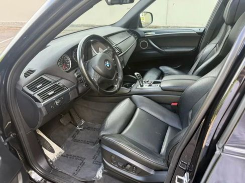 Used 2013 BMW X5 M image 8